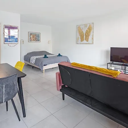 דירה Le Petit Patio Proximite Clinique Jules Verne *